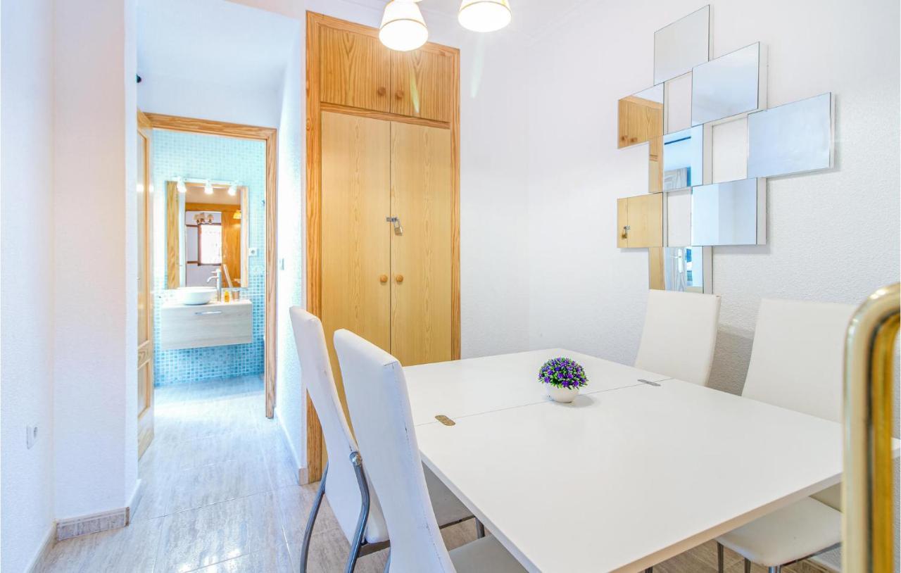 Stunning Home In Los Alcazares With Kitchen Bagian luar foto